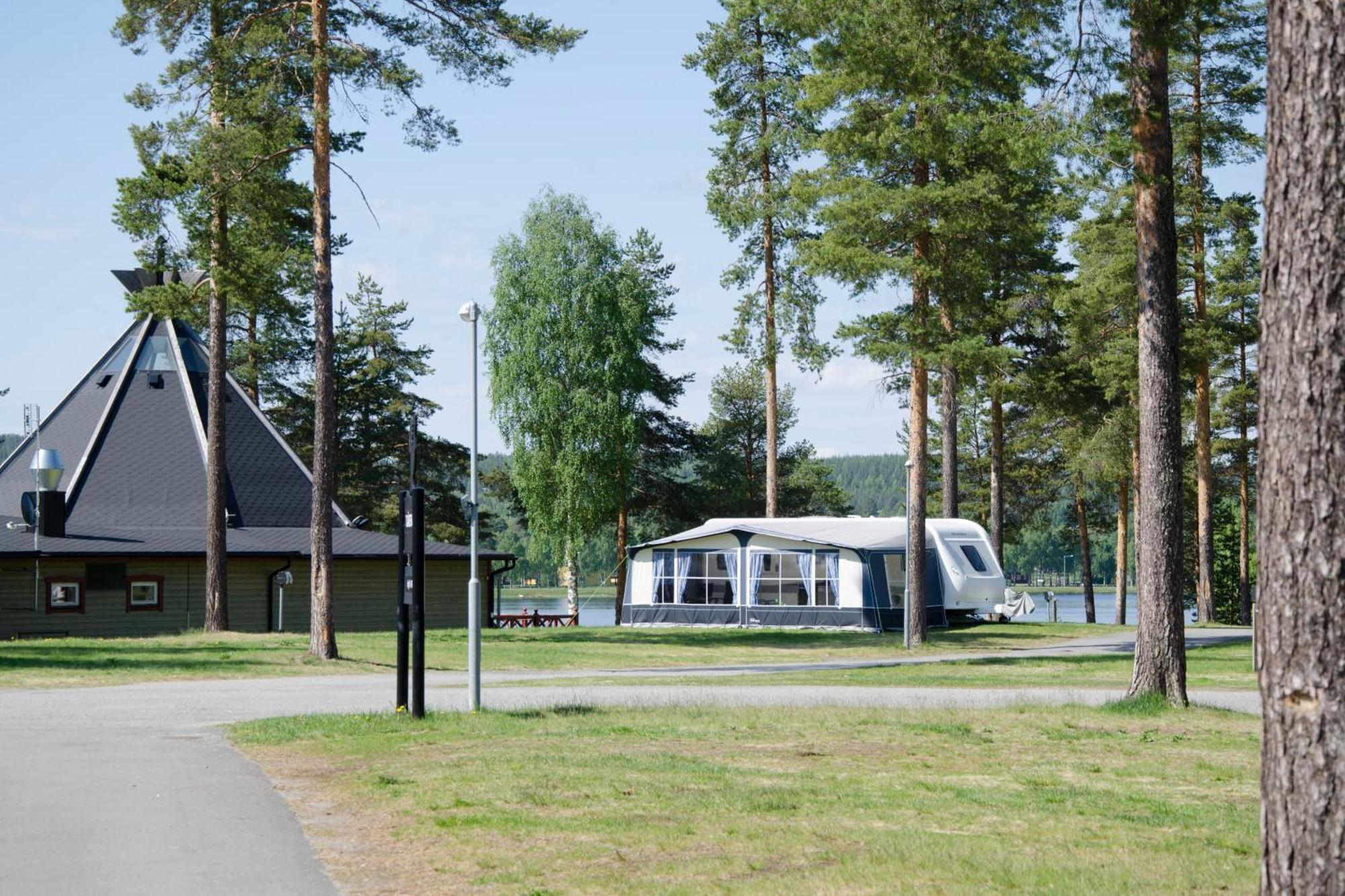 First Camp Ansia - Lycksele Hotel ภายนอก รูปภาพ
